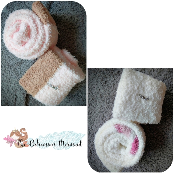 đNWTđ 2 PK PLUSH WINTER THIGH HIGH CLOUD SOCKS - Picture 2 of 12